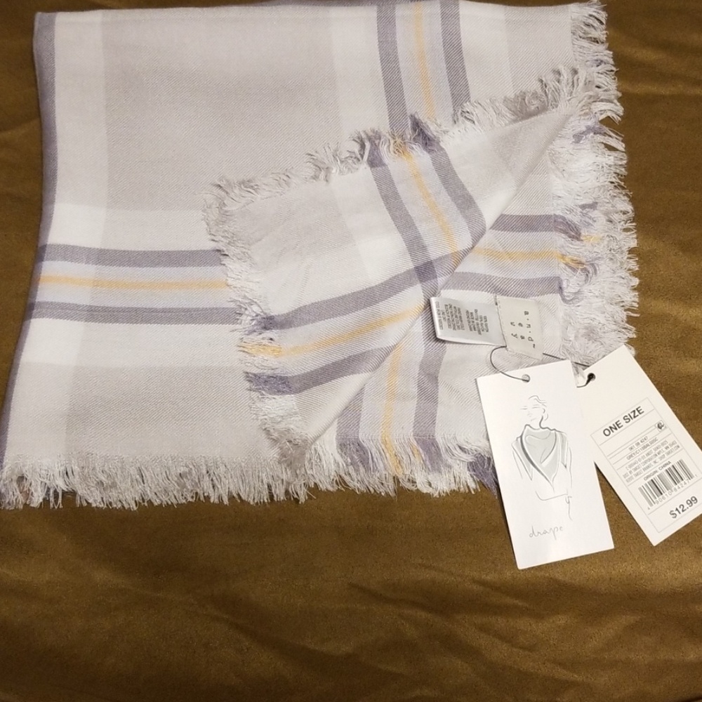 π 2/$15 NWT A New Day Shawl, Drape, Wrap - Picture 10 of 11